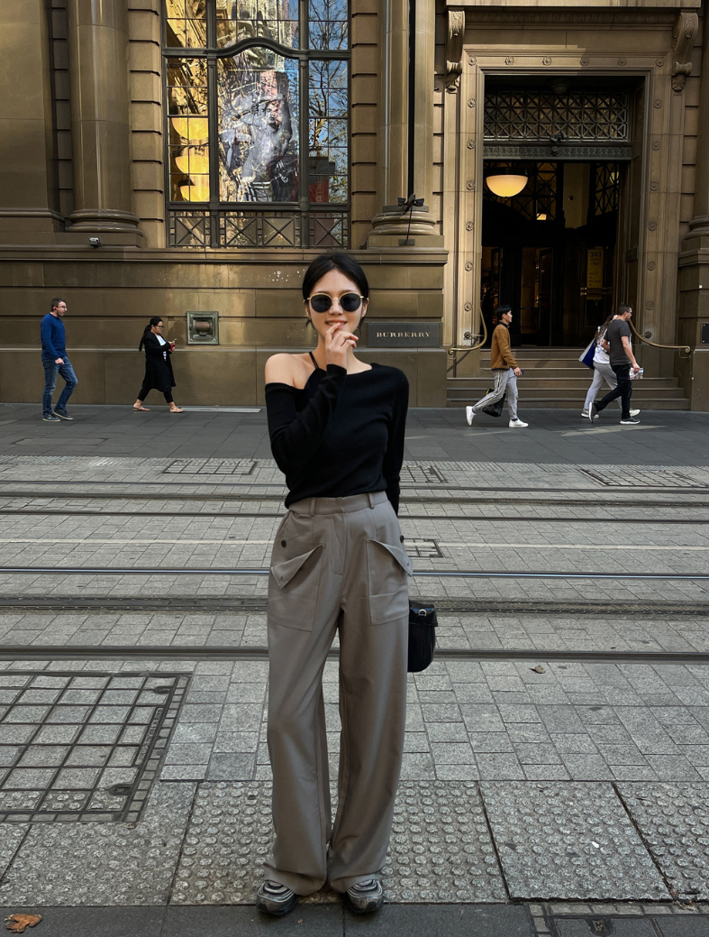 アシメショルダーニットトップス