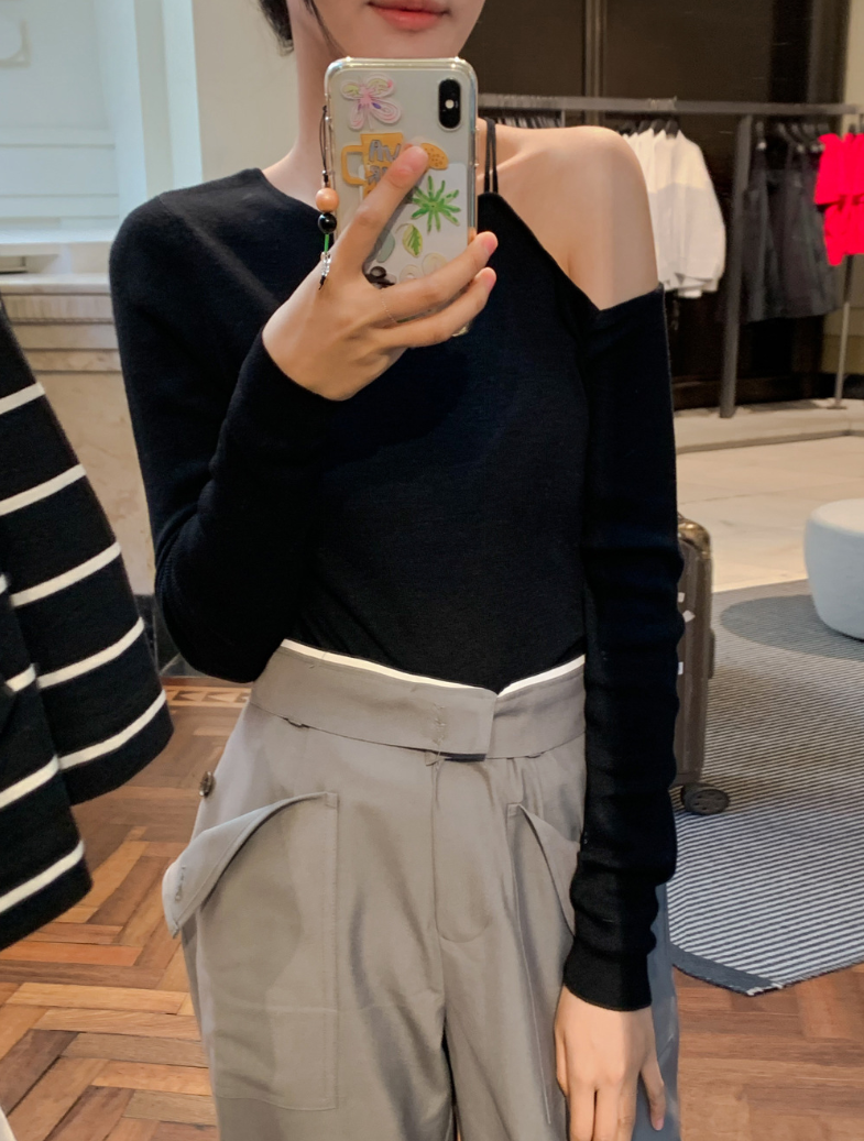 アシメショルダーニットトップス