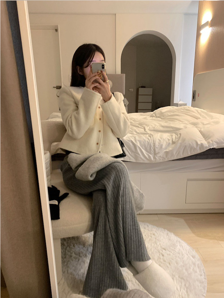 リブニットワイドパンツ