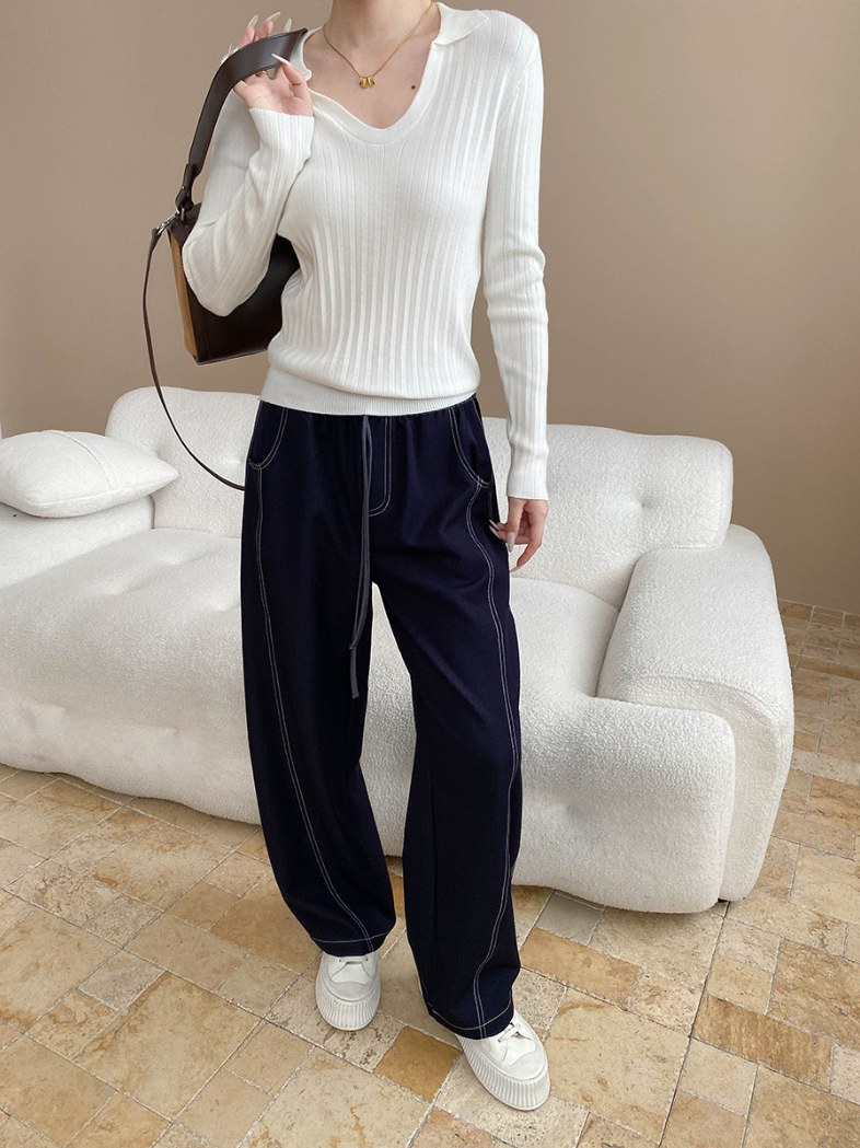 Vネックカラースリムリブニット