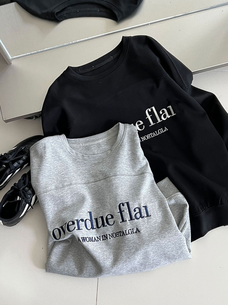 ロゴプリントオーバースウェット