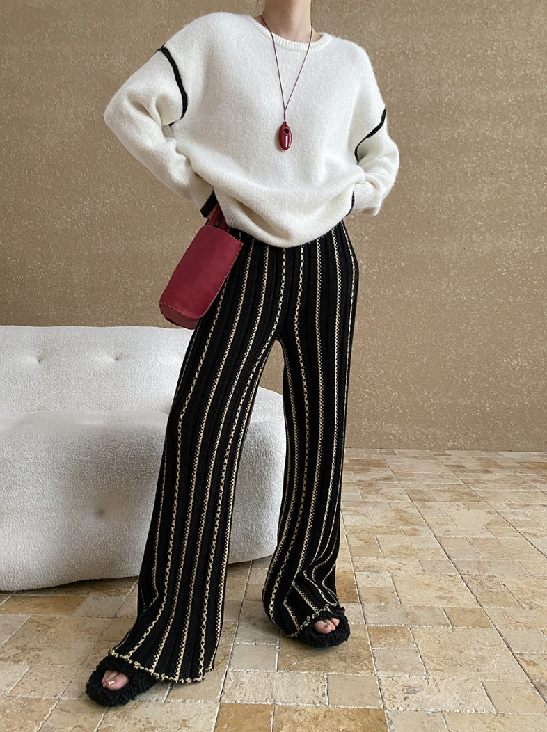 コントラストラインニットプルオーバー