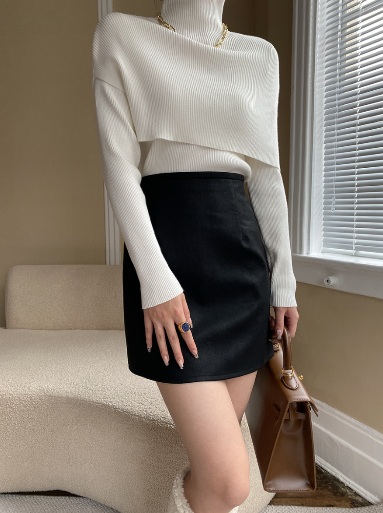 フェイクレザーミニスカート