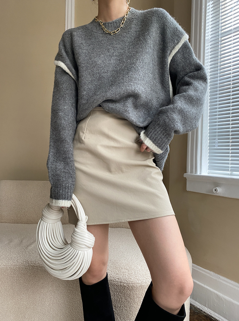 フェイクレザーミニスカート