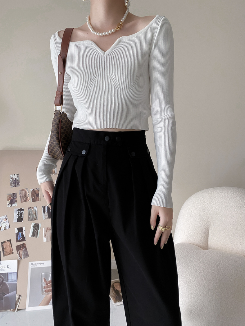 カーブネックリブニットトップス