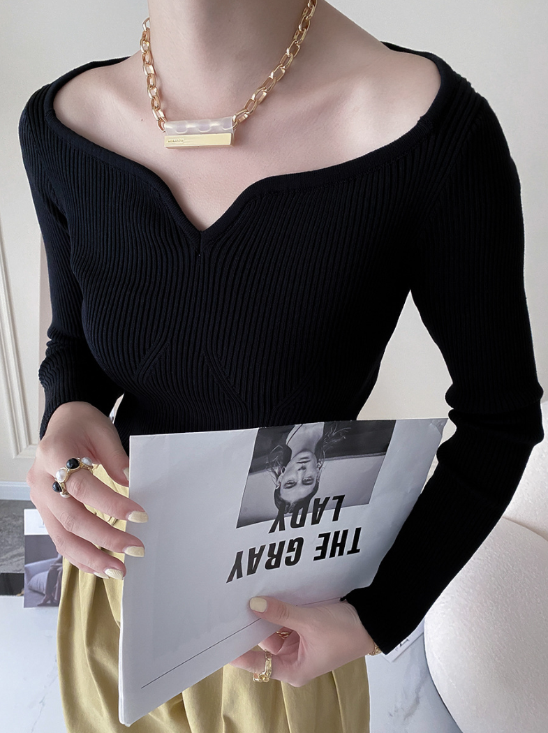 カーブネックリブニットトップス