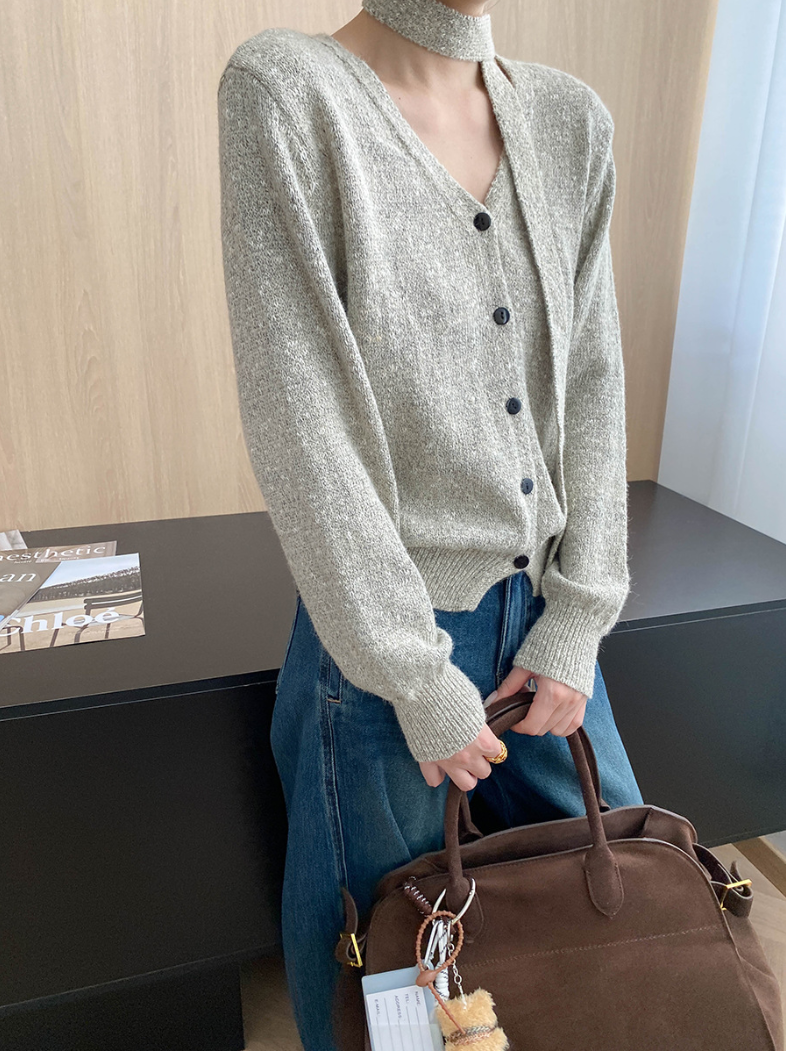 タイリボンVネックカーディガン