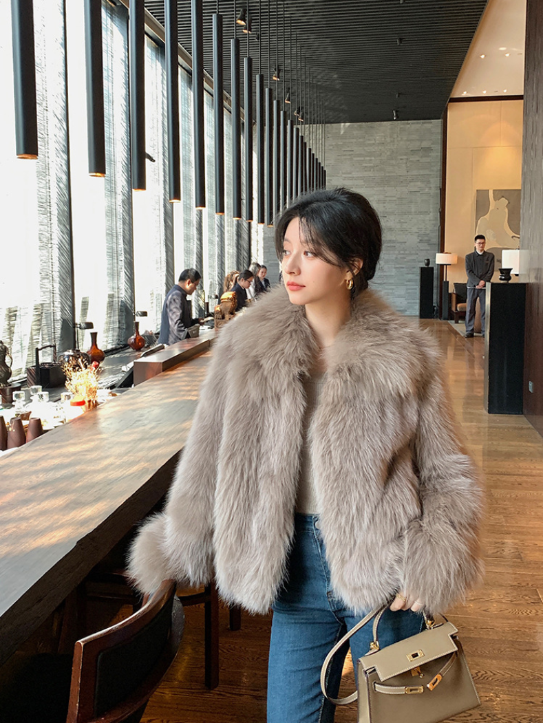 【11/7(金)PM12:00~販売START】フェイクファーショートジャケット