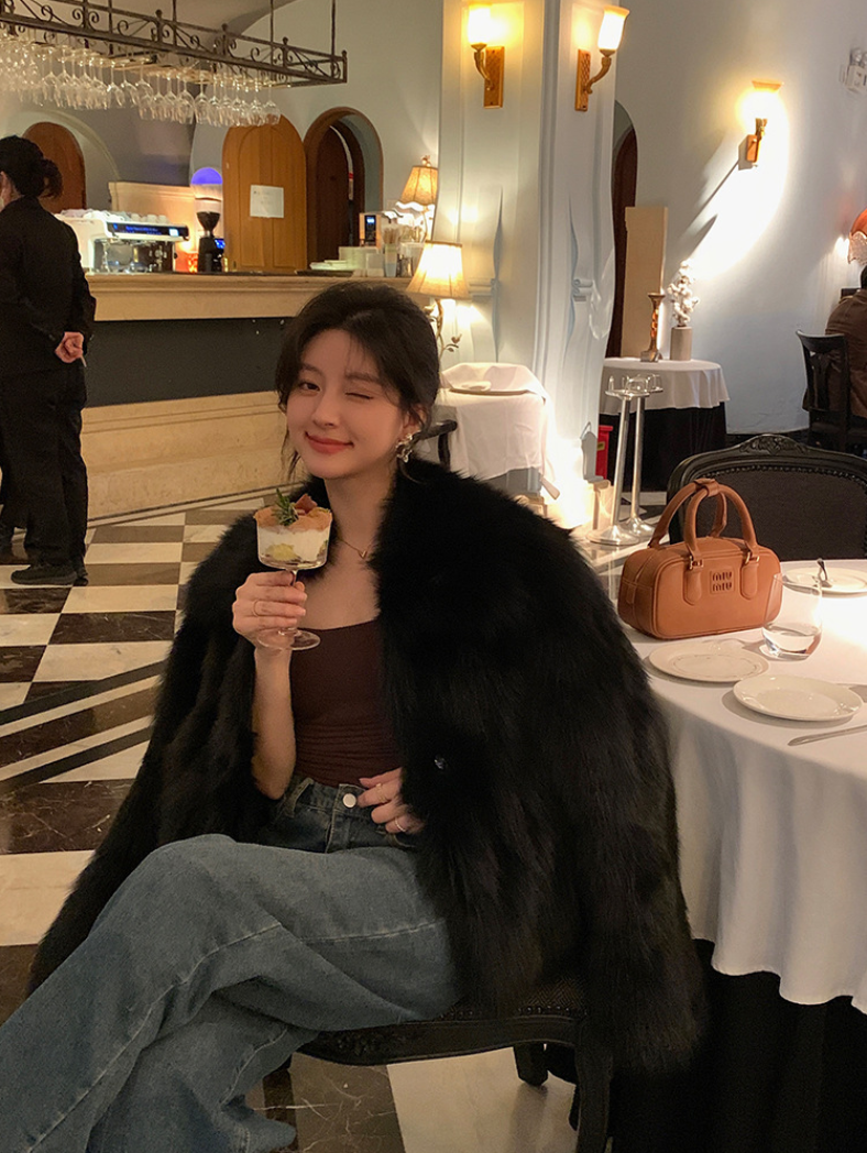 【11/7(金)PM12:00~販売START】フェイクファーショートジャケット