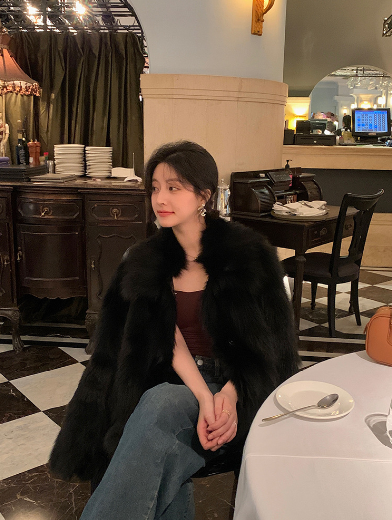 【11/7(金)PM12:00~販売START】フェイクファーショートジャケット