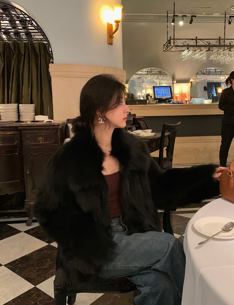 【11/7(金)PM12:00~販売START】フェイクファーショートジャケット