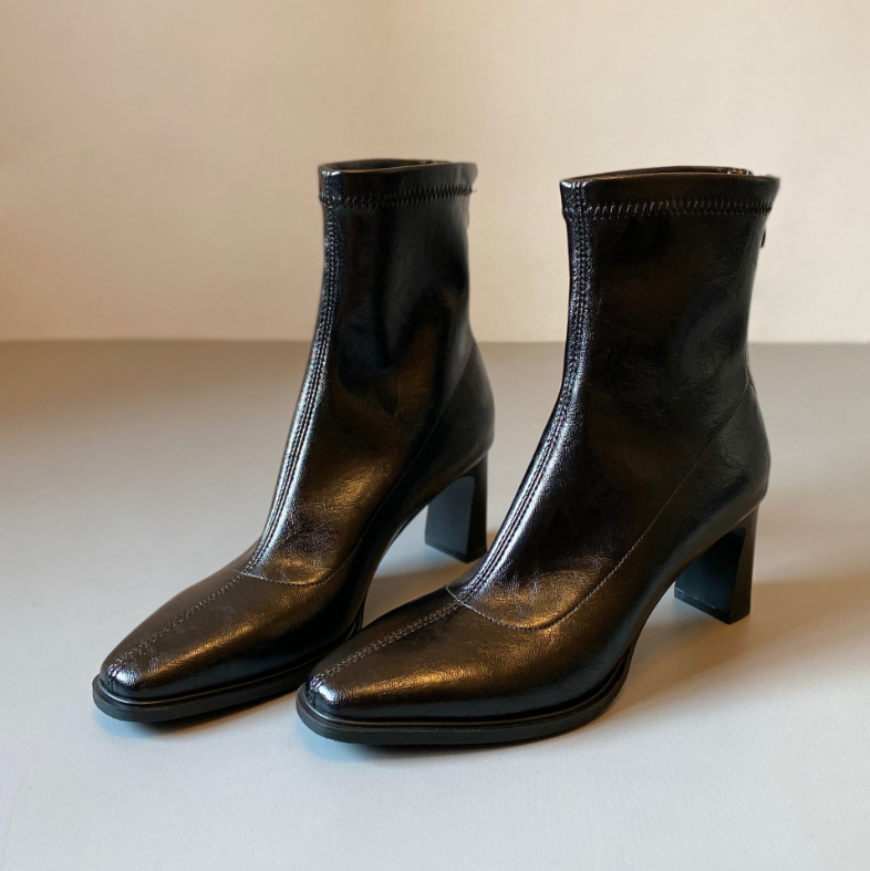 【11/7(金)PM12:00~販売START】フェイクレザーショートブーツ