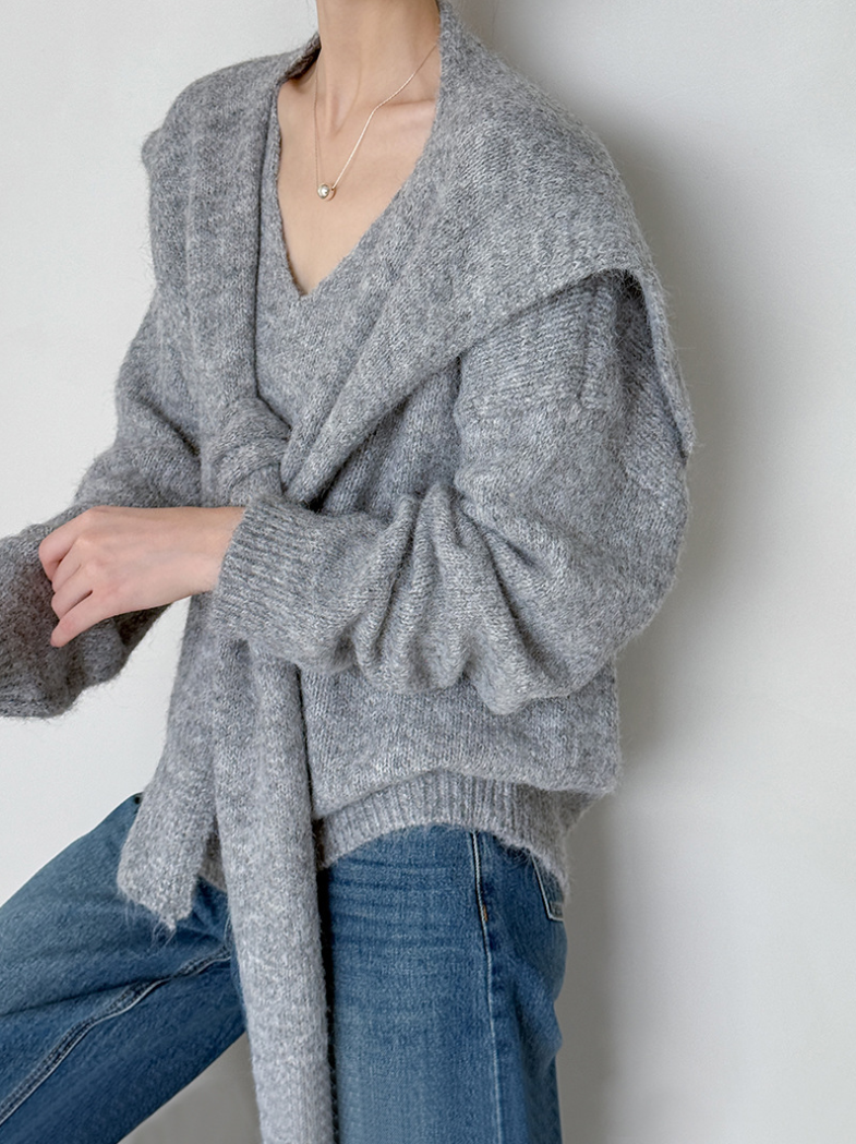 【11/7(金)PM12:00~販売START】ニットショール付きVネックプルオーバー