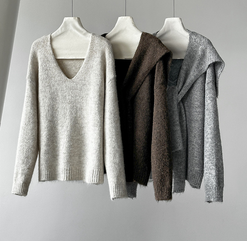 【11/7(金)PM12:00~販売START】ニットショール付きVネックプルオーバー