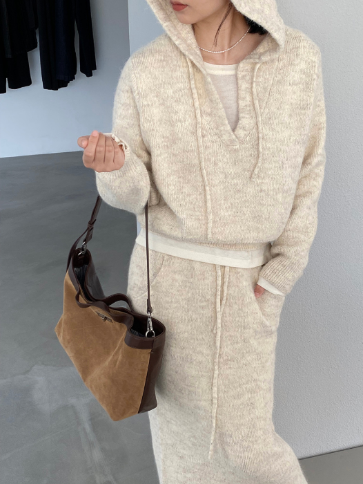 モヘアライクフーディーニットセットアップ