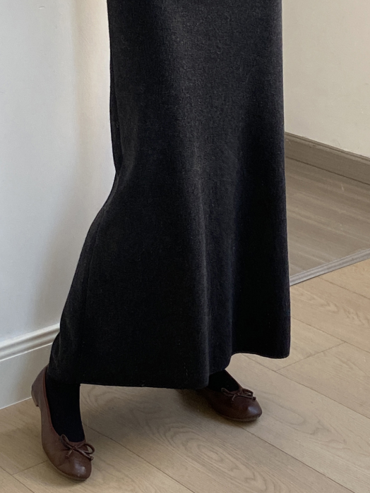 ニットナローロングスカート