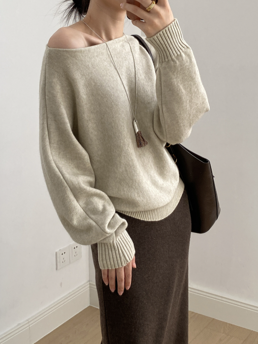 シンプルワンショルニット