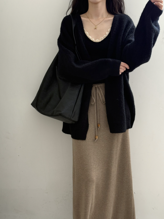 ソフトタッチニットカーデ&レーストリムキャミトップセット