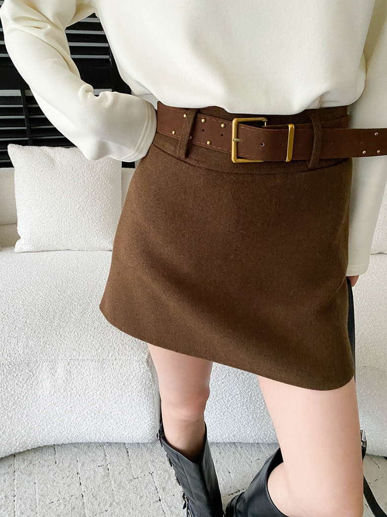 【11/28(金)PM12:00~販売START】ベルト付きウールライクミニスカート