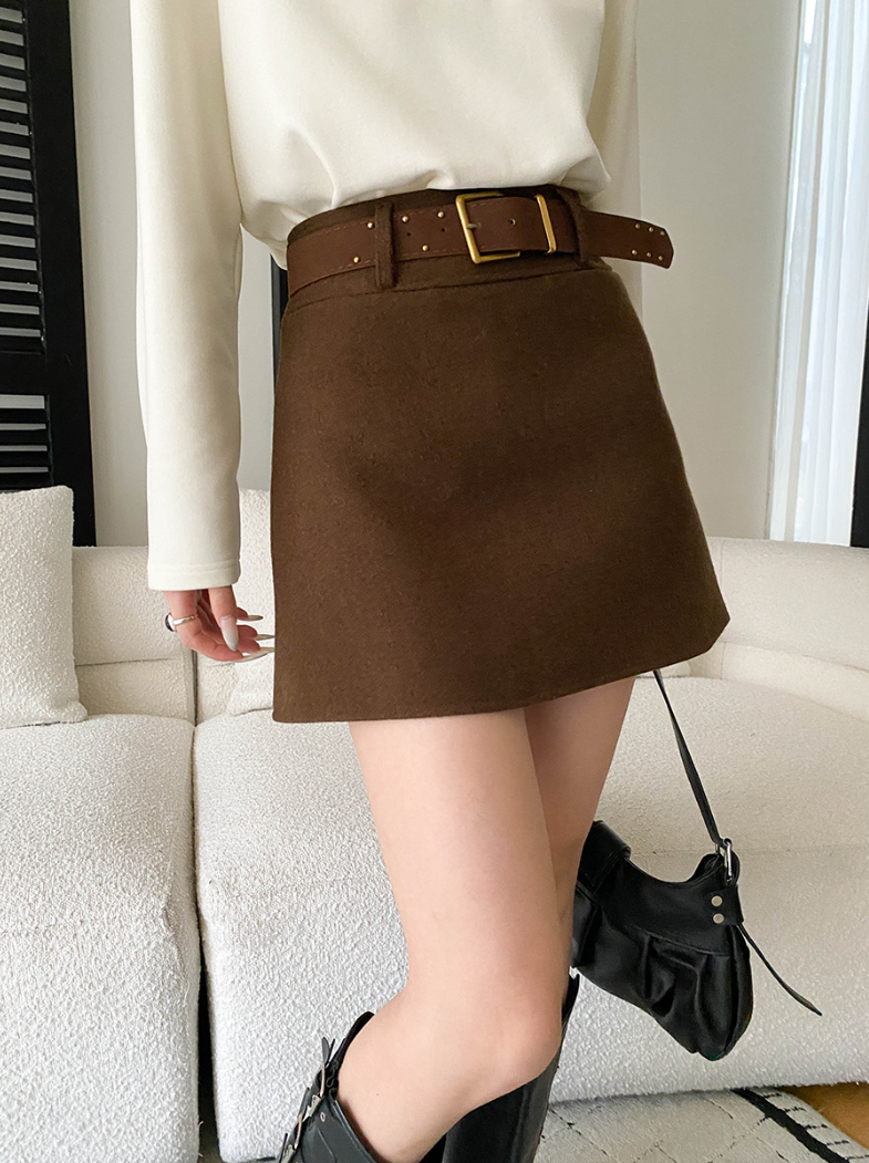 【11/28(金)PM12:00~販売START】ベルト付きウールライクミニスカート