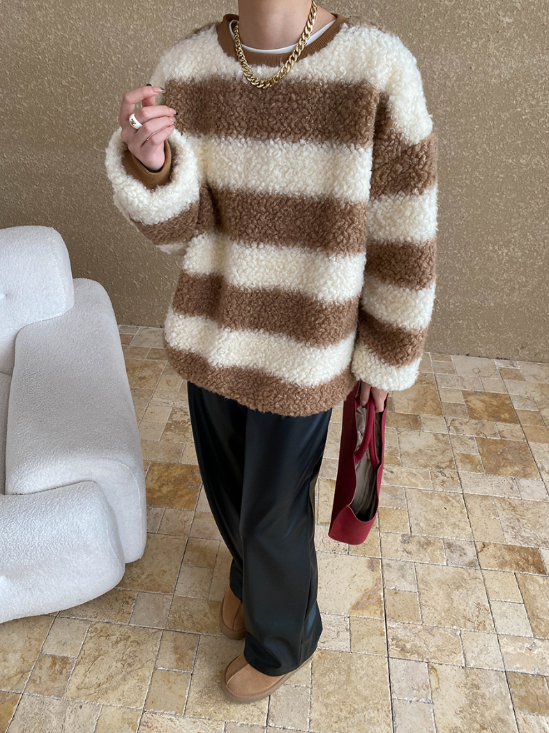 【11/28(金)PM12:00~販売START】ボアストライプモコモコオーバートップス