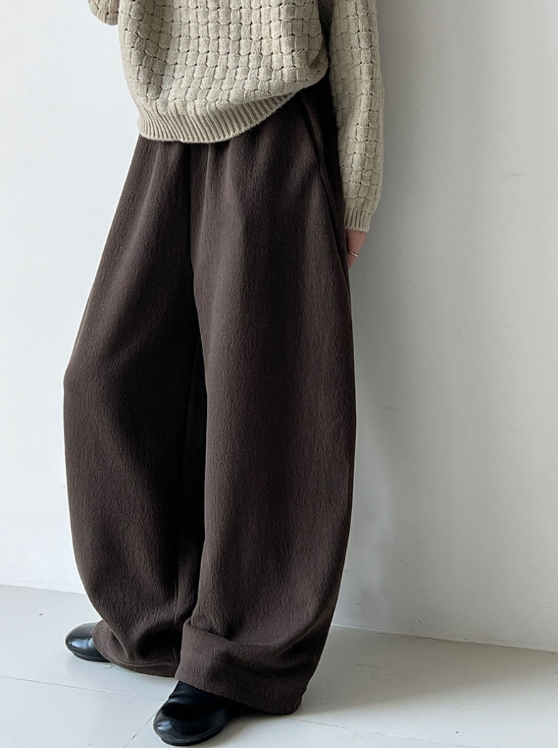 ボリュームワイドパンツ