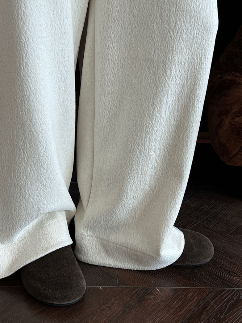 ボリュームワイドパンツ