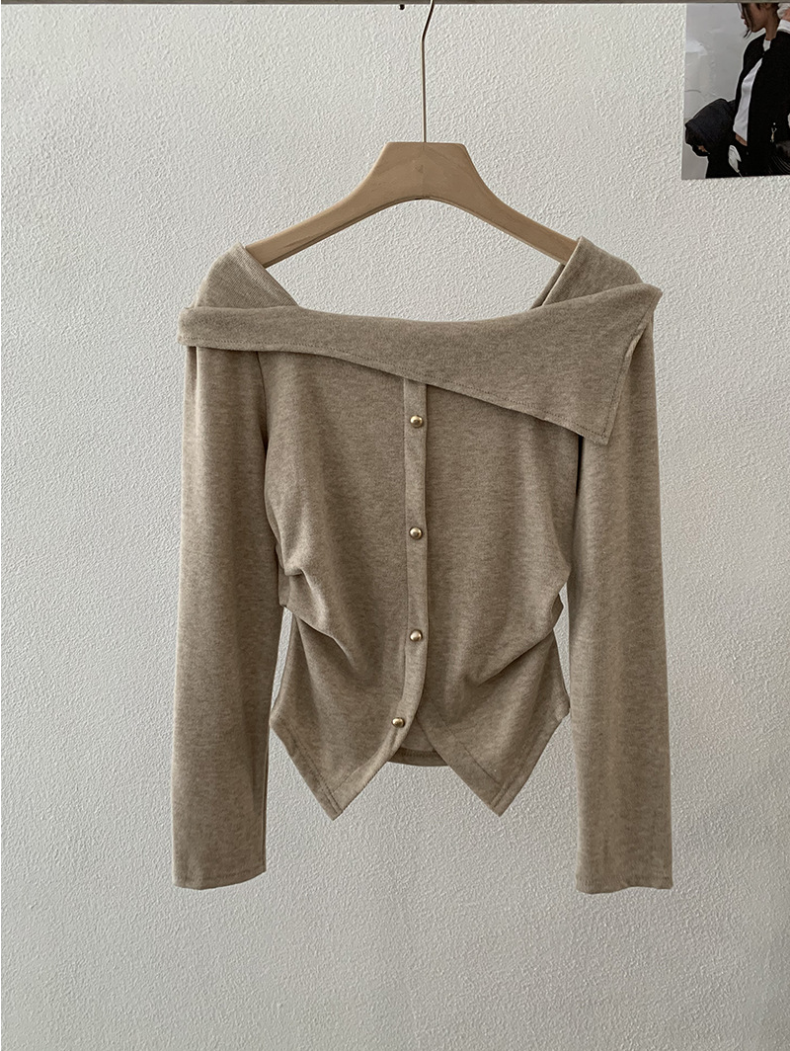 アシメオフショルボタンニットトップス