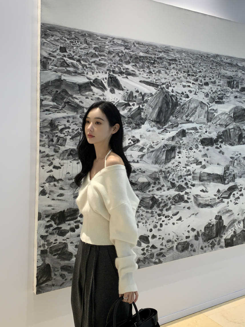 Set fair対象 | 27日(金)0:00~【即納】クロスストラップオフショルニットトップ