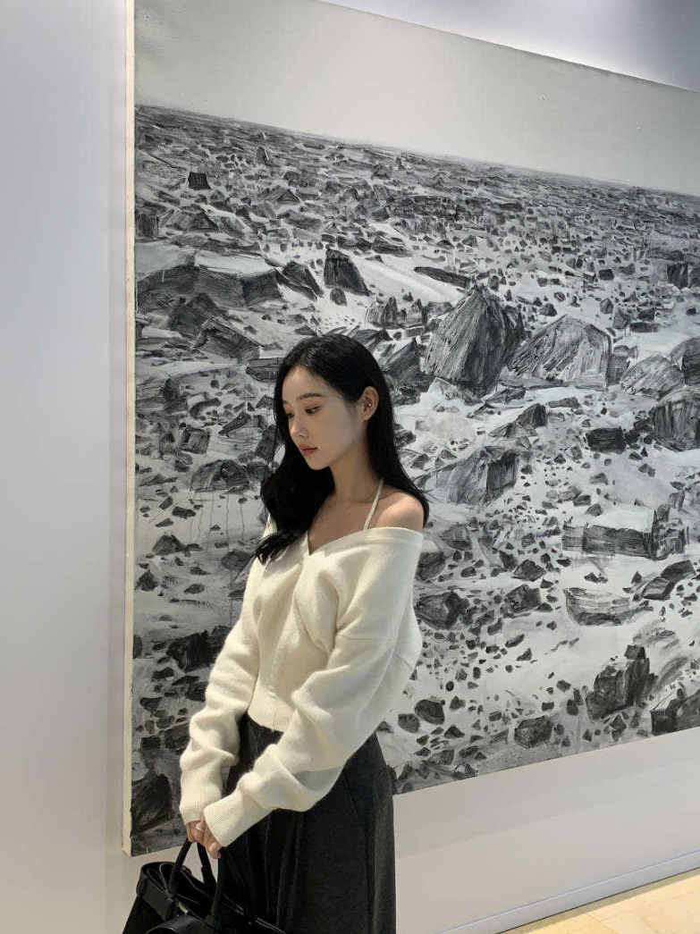 【即納】クロスストラップオフショルニットトップ