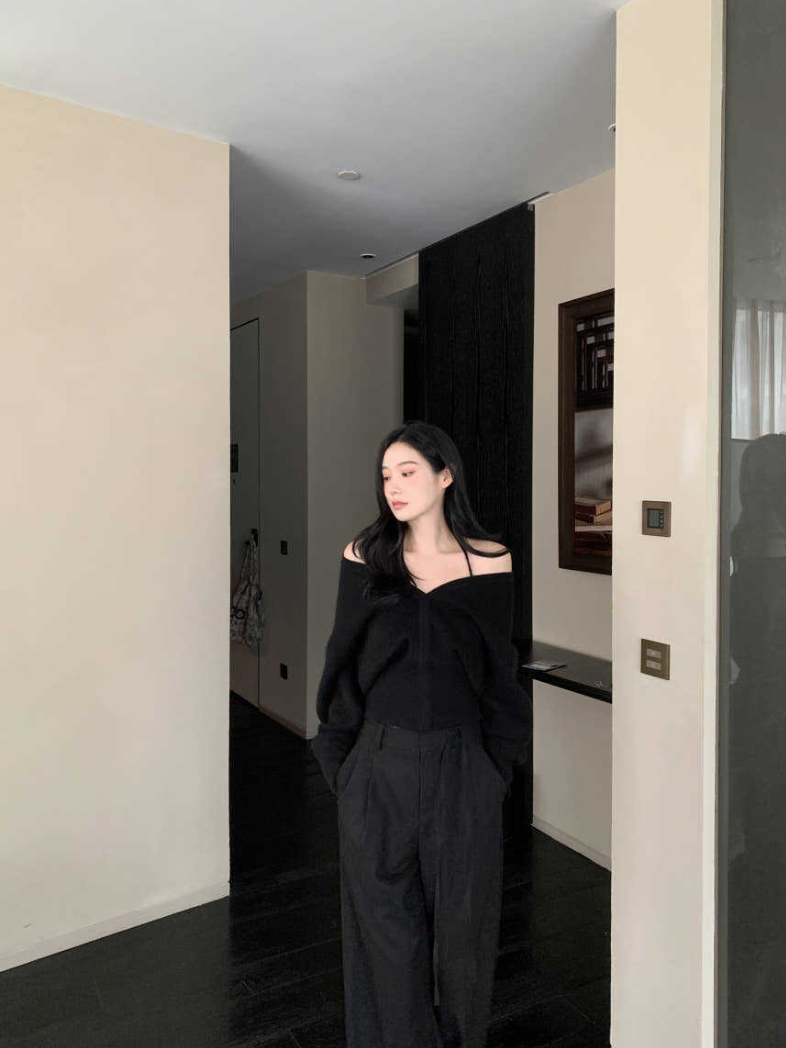 【即納】クロスストラップオフショルニットトップ