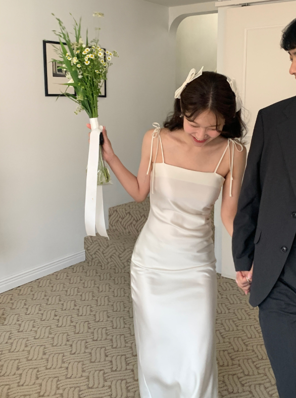 即納【新作 3/13(金)PM12:00~販売START】リボンサテンキャミワンピース