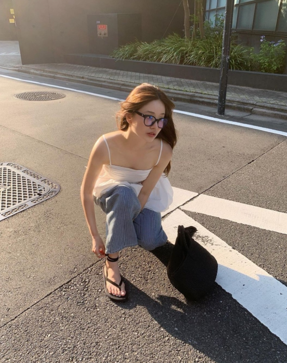 即納【新作 3/13(金)PM12:00~販売START】バックリボンギャザーキャミブラウス