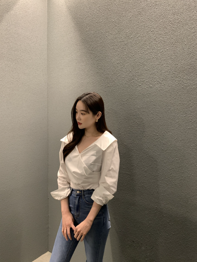 新作【即納】ワイドカラーデザインブラウス