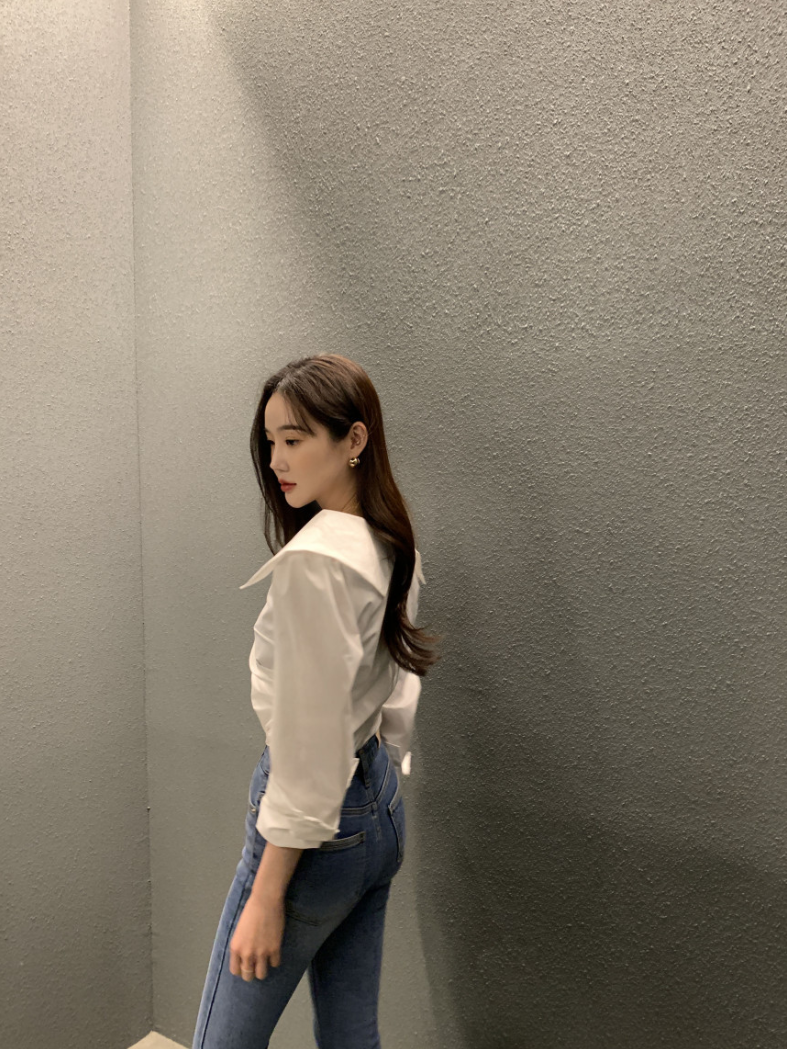 新作【即納】ワイドカラーデザインブラウス