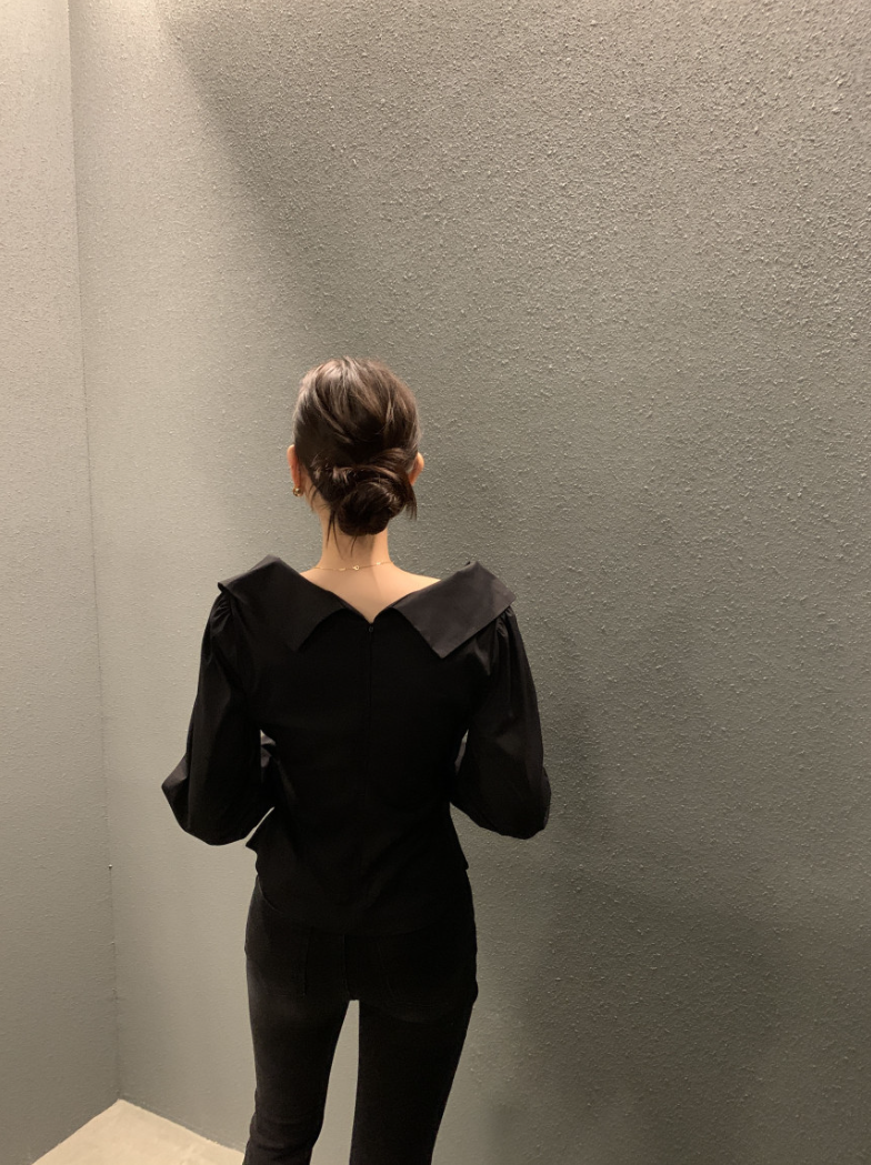 新作【即納】ワイドカラーデザインブラウス