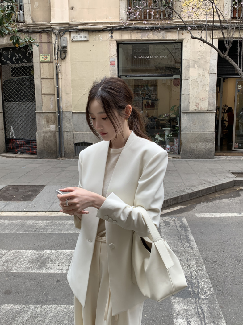 即納【新作 3/27(金)PM12:00~販売START】ミニマルノーカラーテーラードジャケット