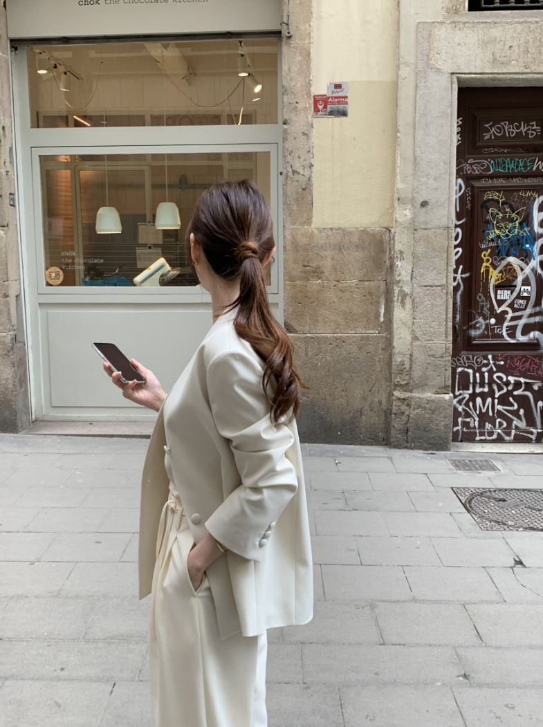 即納【新作 3/27(金)PM12:00~販売START】ミニマルノーカラーテーラードジャケット