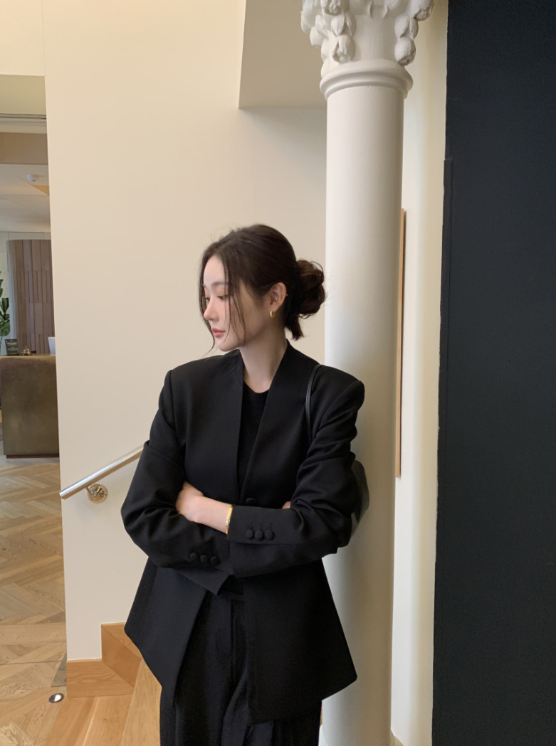 即納【新作 3/27(金)PM12:00~販売START】ミニマルノーカラーテーラードジャケット