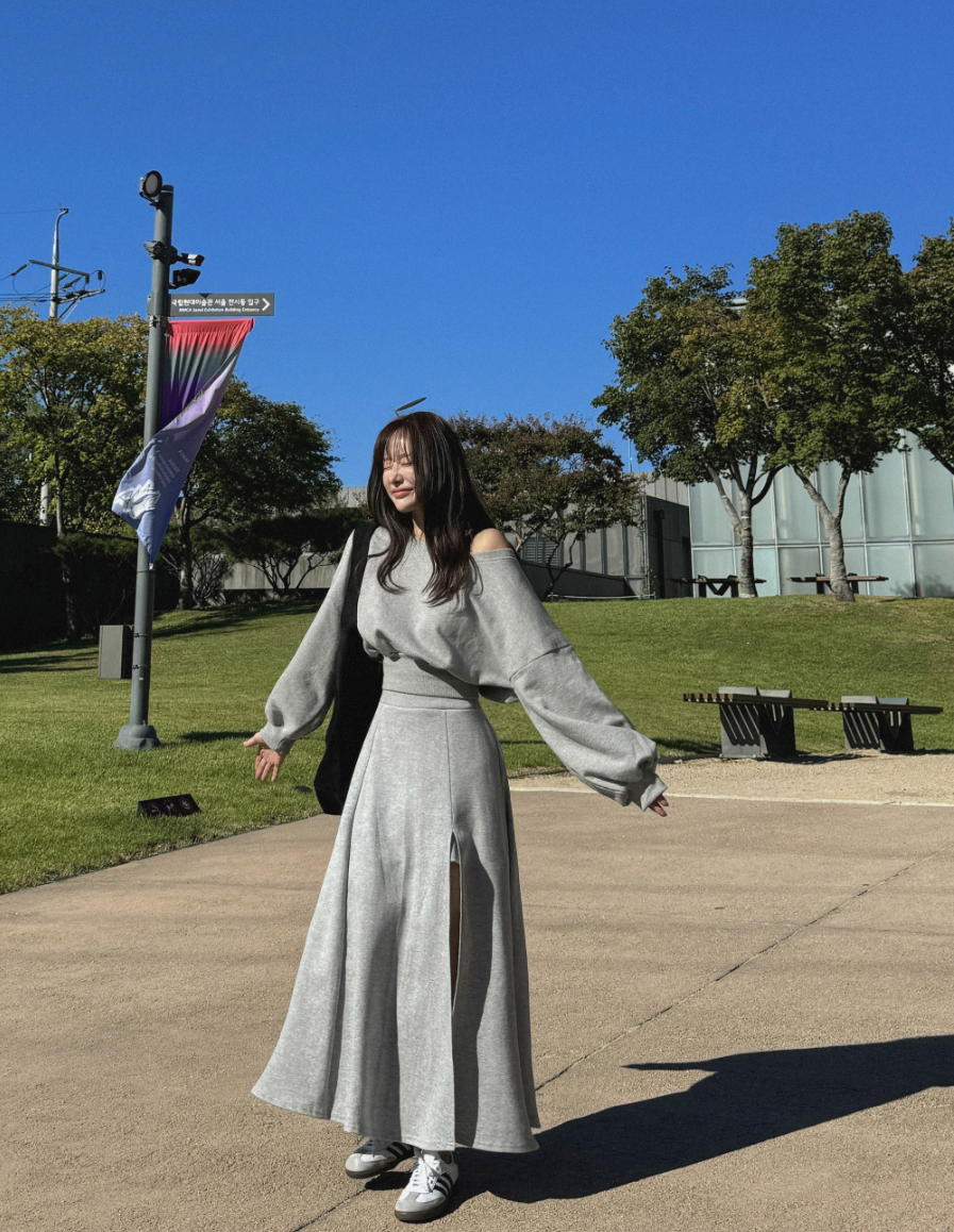 新作【即納】リラックススウェットセットアップ