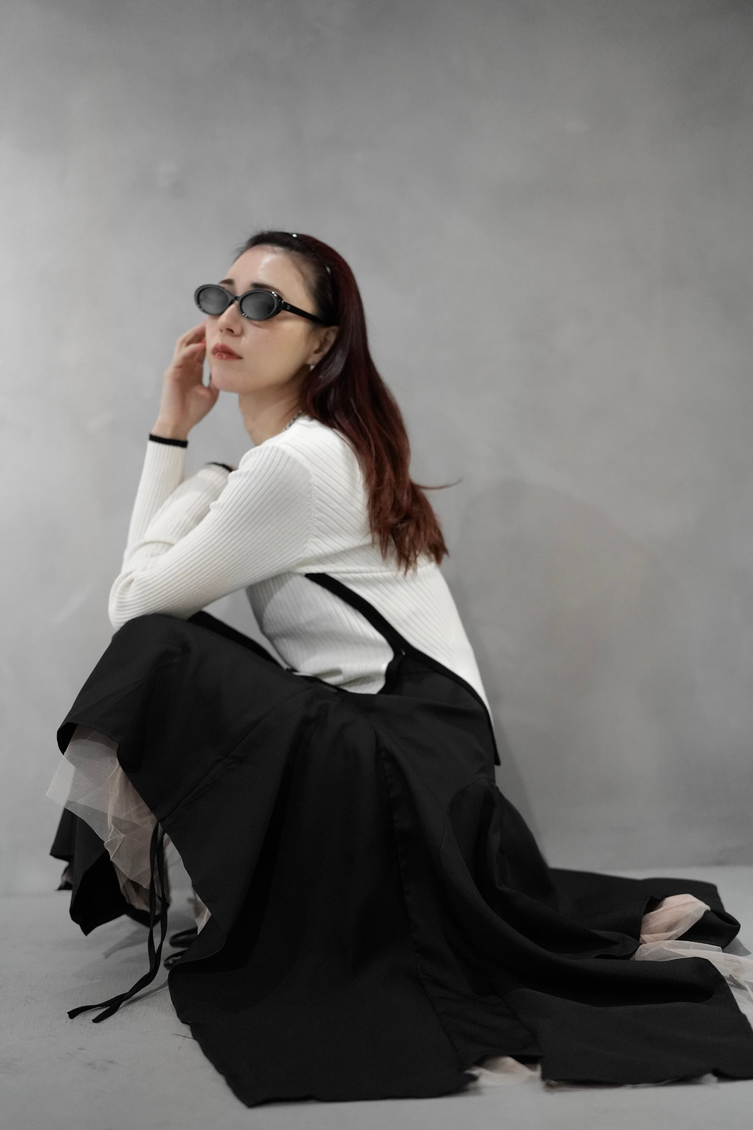 アシンメトリーヘム リブニットトップス