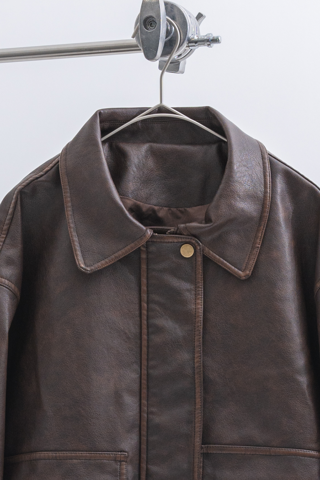 オーバーサイズフェイクレザージャケット