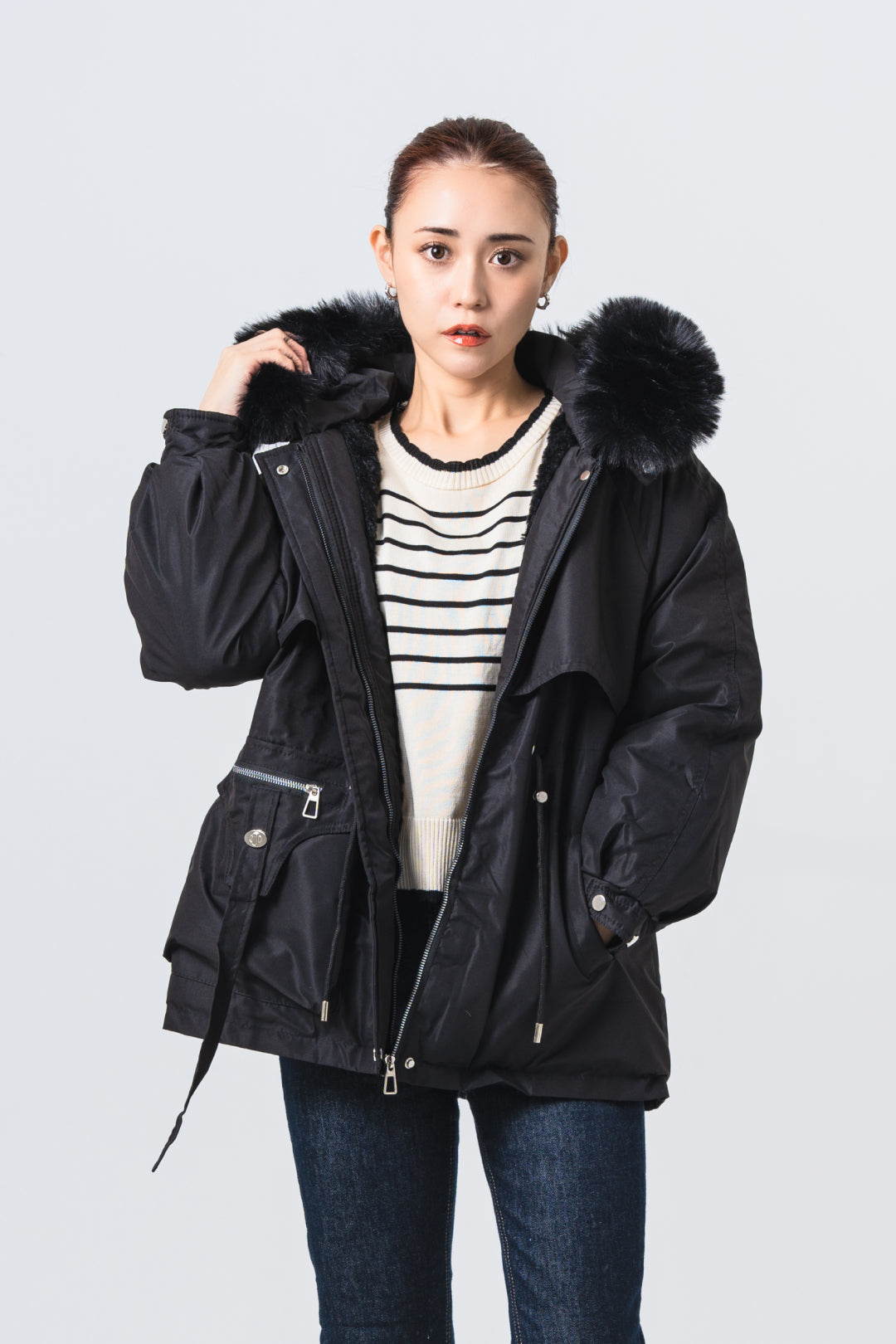 ファー付きウエストドロストコート