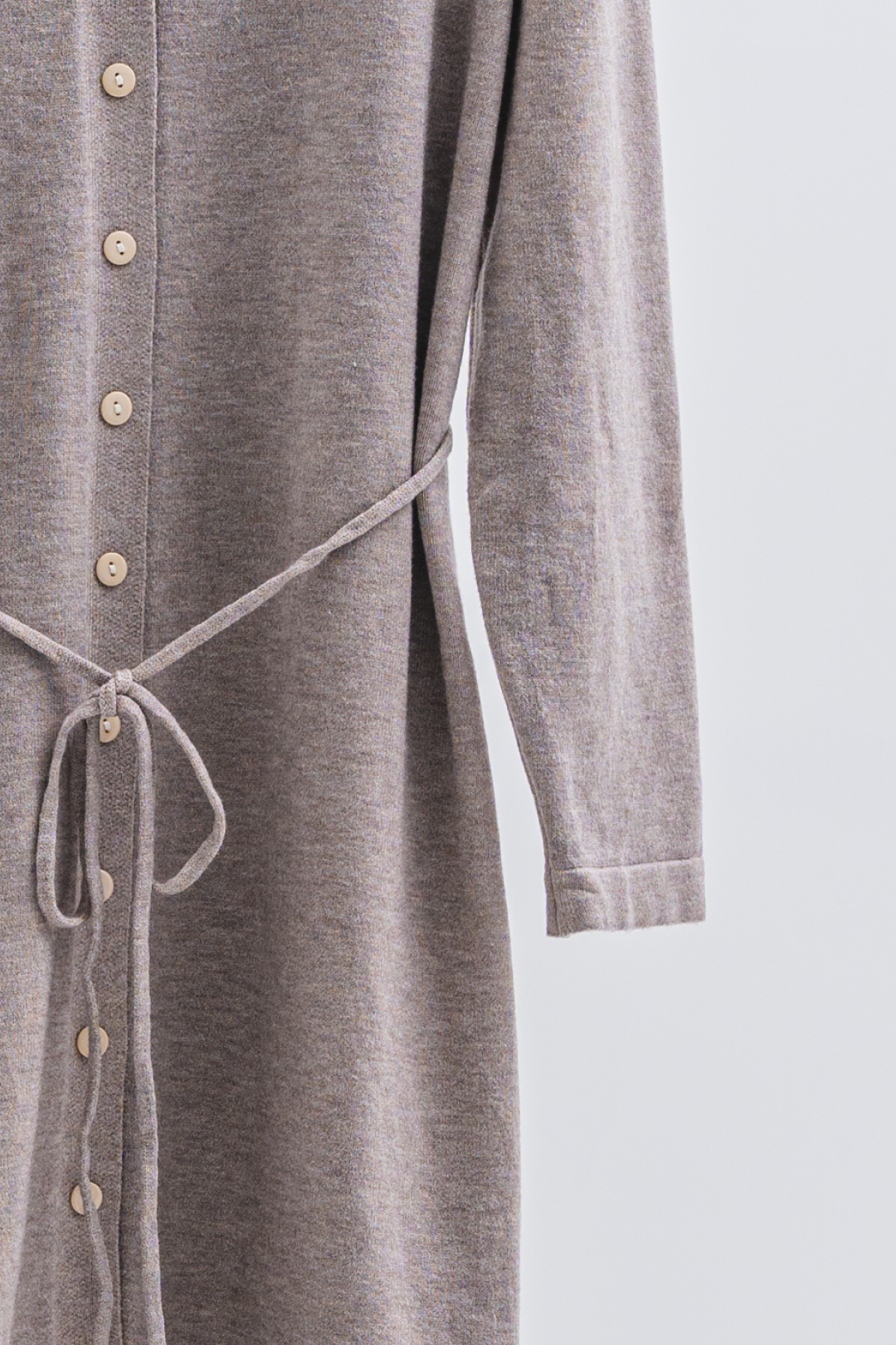 シンプルニットボタンワンピース