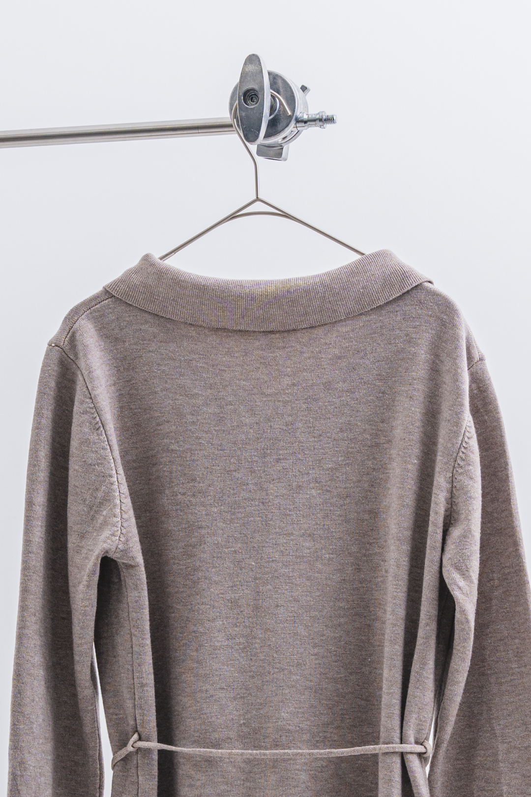 シンプルニットボタンワンピース