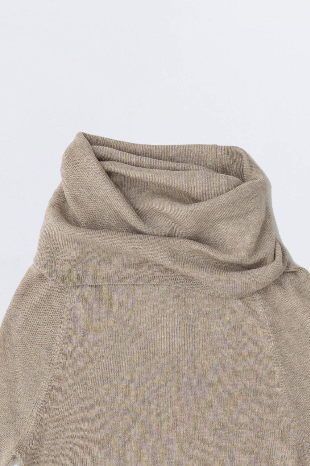 エレガントオフショルトップス