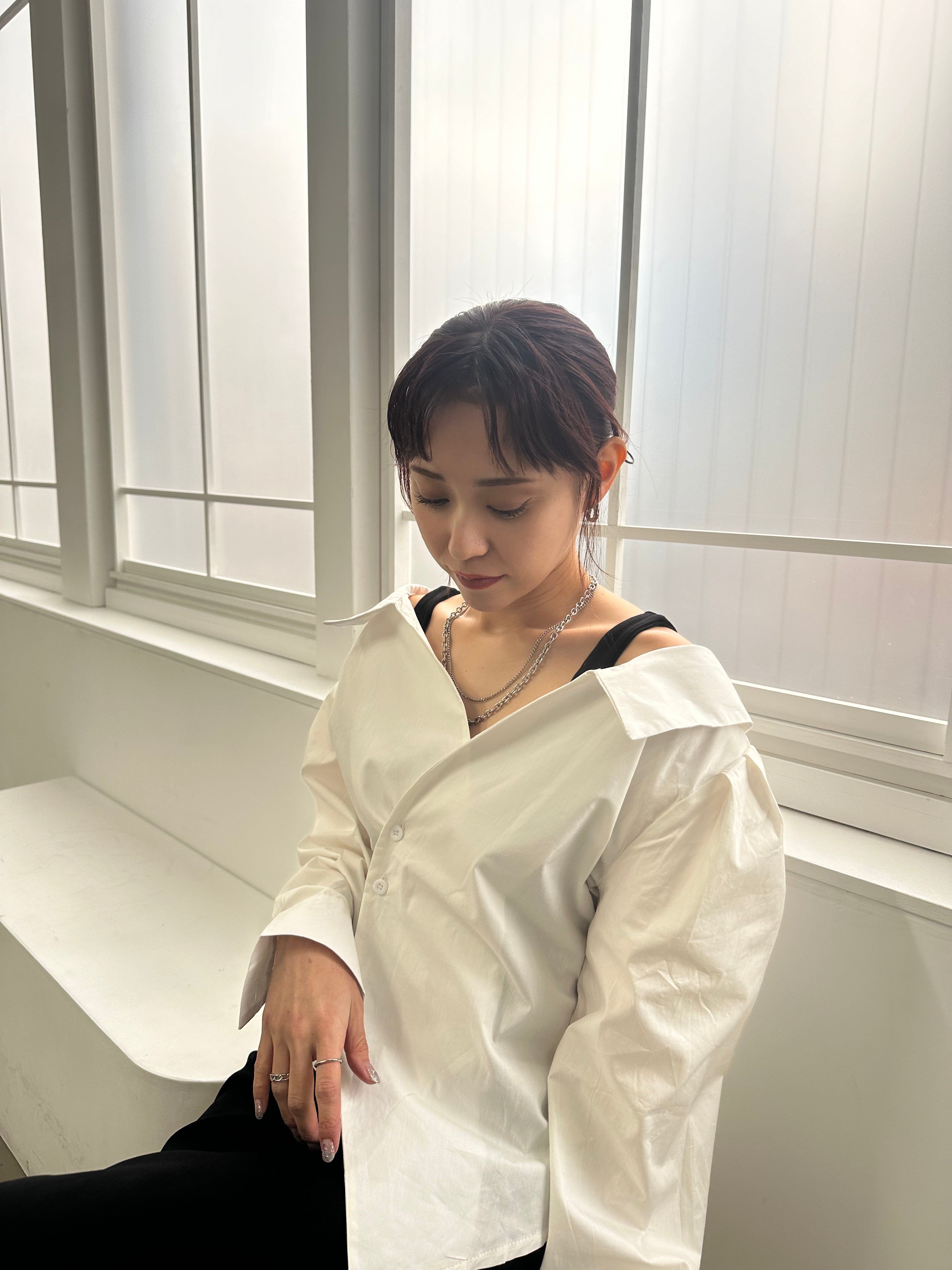 デザインシャツトップス