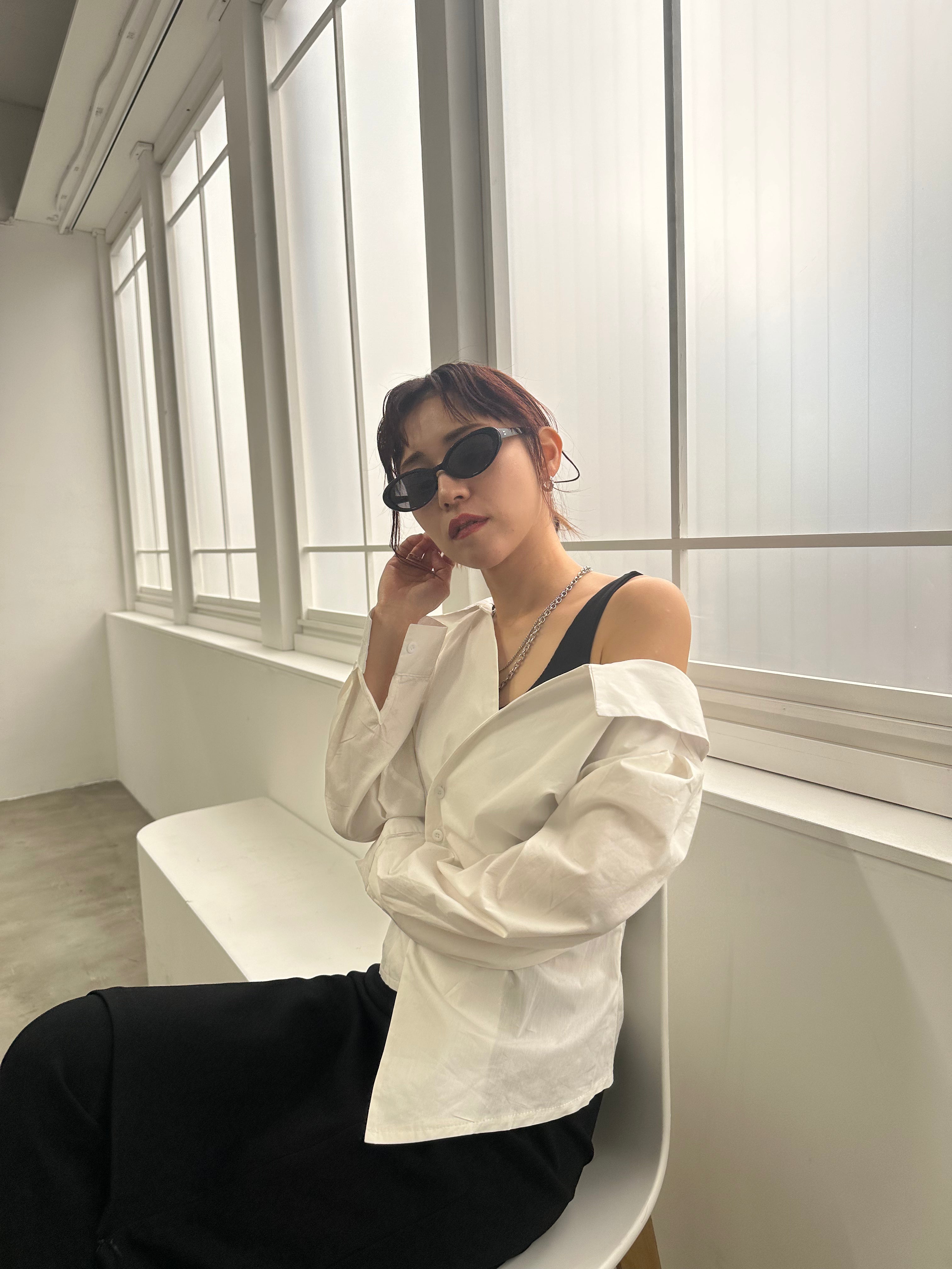 デザインシャツトップス