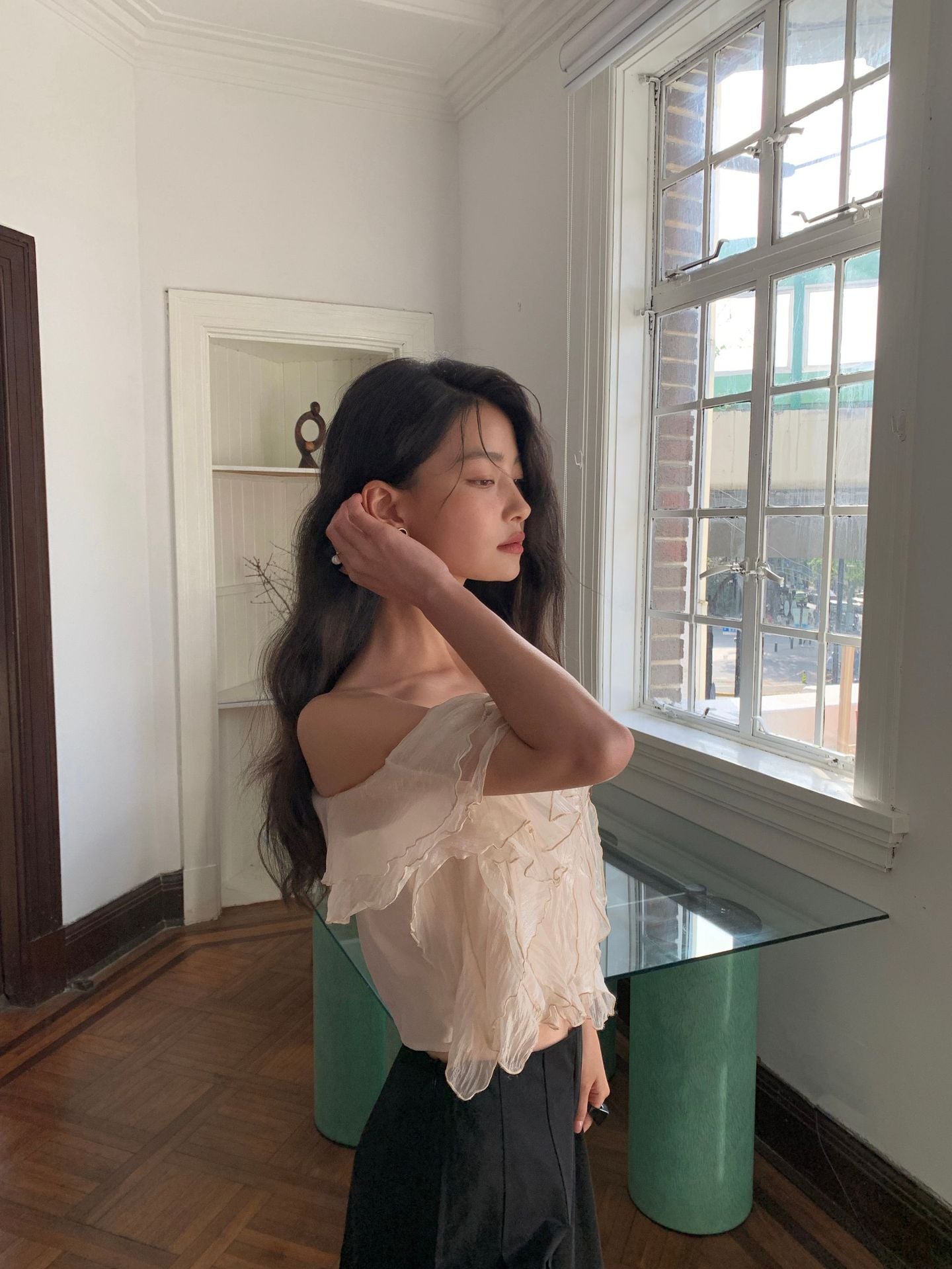 アシンメトリーシフォンフリルトップス