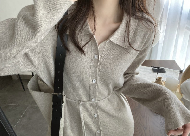 シンプルニットボタンワンピース